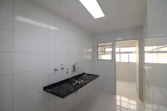 Cozinha de apartamento para alugar com 3 quartos, 75m² em Santana, São Paulo