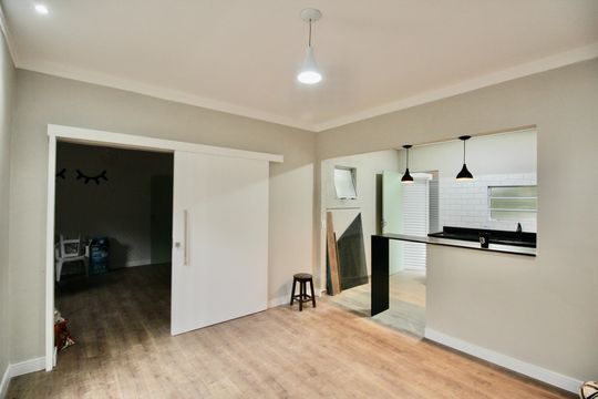 Sala de casa para alugar com 2 quartos, 95m² em Morro Nova Cintra, Santos