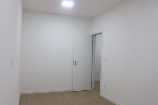 Quarto de apartamento para alugar com 1 quarto, 47m² em Nova Gerti, São Caetano do Sul