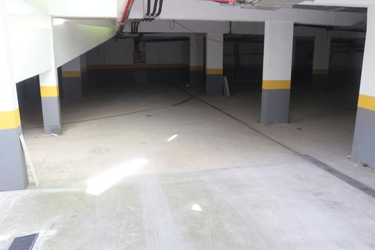 Garagem de apartamento para alugar com 1 quarto, 47m² em Nova Gerti, São Caetano do Sul