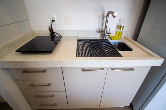 Cozinha de apartamento para alugar com 1 quarto, 33m² em Jardim Faculdade, Sorocaba