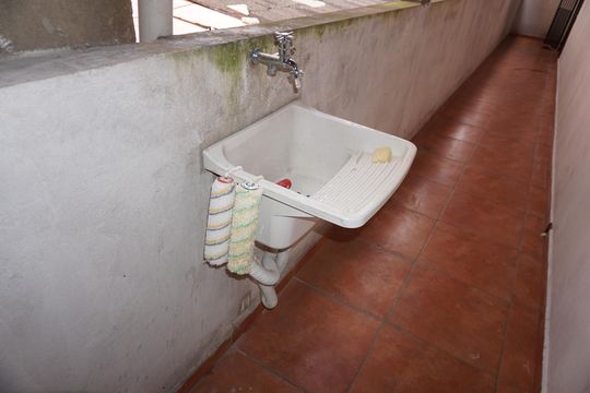 Lavanderia de casa para alugar com 2 quartos, 60m² em Chácaras Caxingui, Embu das Artes