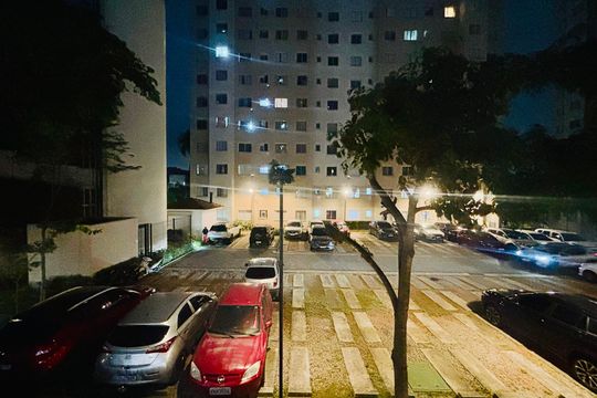Vista do Quarto de apartamento para alugar com 2 quartos, 42m² em Jardim Helian, São Paulo