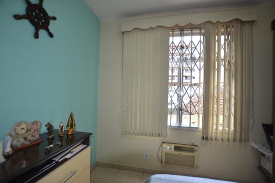 Quarto 1 de apartamento à venda com 2 quartos, 49m² em Vila Valqueire, Rio de Janeiro