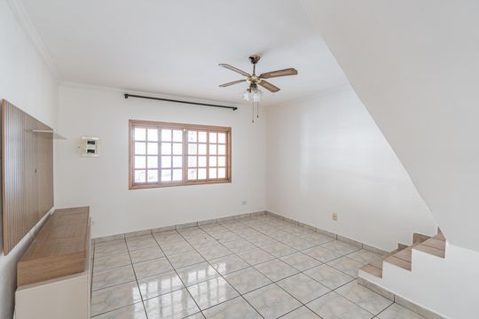 Casa para alugar com 2 quartos, 90m² em Vila Brasilina, São Paulo