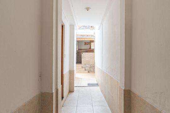 Banheiro de casa para alugar com 2 quartos, 90m² em Vila Brasilina, São Paulo