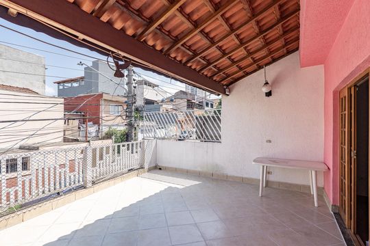 Varanda Quarto 1 de casa para alugar com 2 quartos, 90m² em Vila Brasilina, São Paulo