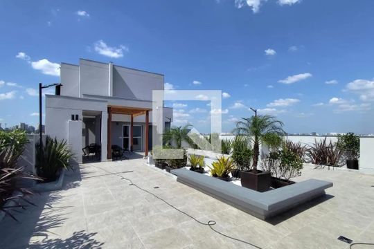 Área comum de apartamento para alugar com 2 quartos, 38m² em Jardim Mirante, São Paulo