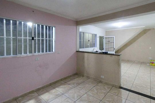 Sala de casa para alugar com 3 quartos, 100m² em Jardim das Rosas (iguatemi), São Paulo