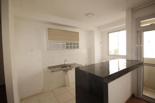 cozinha de apartamento à venda com 2 quartos, 54m² em Jardim Riacho das Pedras, Contagem
