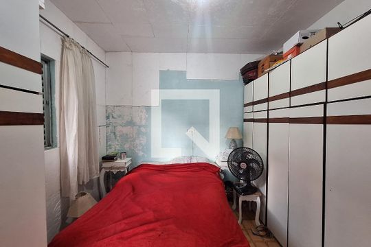 Casa à venda com 3 quartos, 300m² em Jardim Santo Alberto, Santo André