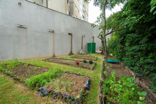 Apartamento para alugar com 4 quartos, 105m² em Estoril, Belo Horizonte