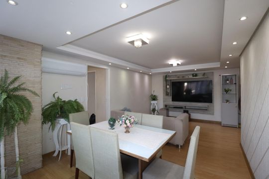 Apartamento para alugar com 3 quartos, 104m² em Centro, Canoas