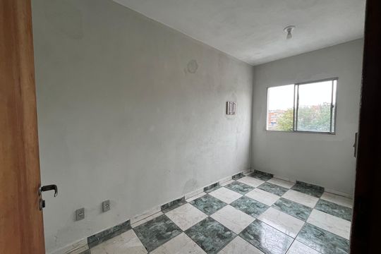 Quero 1 de casa à venda com 3 quartos, 305m² em Vila Yara, São Paulo