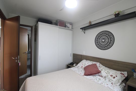 Suíte 1 de apartamento à venda com 2 quartos, 67m² em Barra Olímpica, Rio de Janeiro