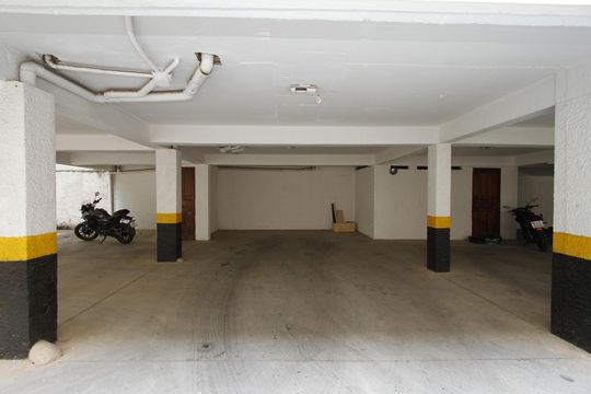 Garagem de apartamento para alugar com 2 quartos, 200m² em Luxemburgo, Belo Horizonte