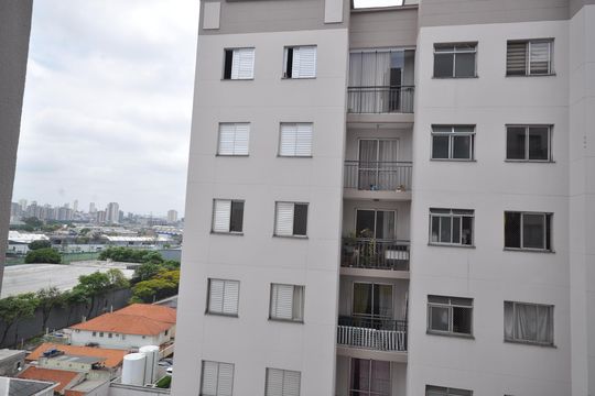Vista da Sacada da Sala de apartamento para alugar com 2 quartos, 46m² em Vila Guilherme, São Paulo