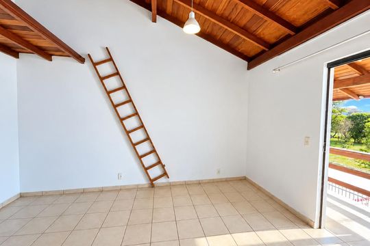 Quarto 1 de casa para alugar com 2 quartos, 80m² em Campeche Central, Florianópolis