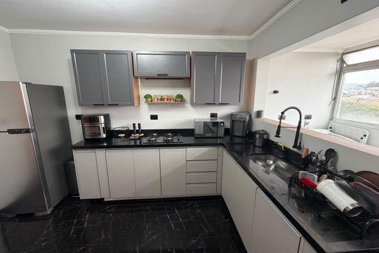 Cozinha de apartamento à venda com 2 quartos, 82m² em Água Fria, São Paulo