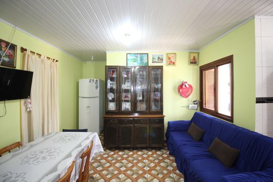 Casa para alugar com 3 quartos, 90m² em Costa E Silva, Porto Alegre