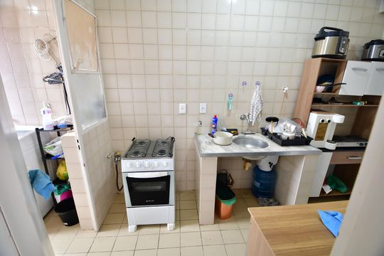 Cozinha de kitnet/studio para alugar com 1 quarto, 40m² em Centro, Campinas