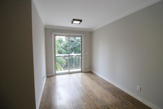 Sala de apartamento para alugar com 3 quartos, 60m² em Jardim das Vertentes, São Paulo