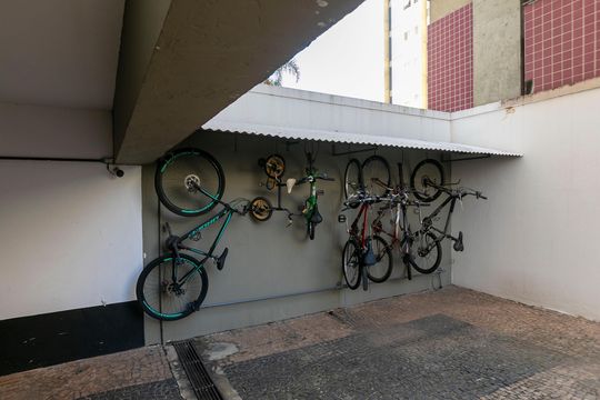 BICICLETÁRIO de apartamento para alugar com 2 quartos, 96m² em Vila Eliza, Campinas