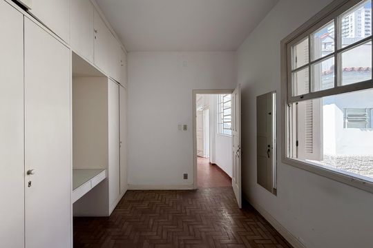 Quarto de Serviço de casa para alugar com 2 quartos, 200m² em Santo Amaro, São Paulo