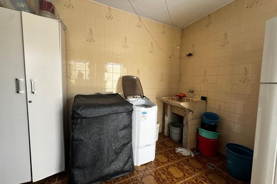 Área de Serviço de casa à venda com 2 quartos, 250m² em Helena Maria, Osasco