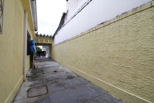 Quintal  de casa para alugar com 2 quartos, 490m² em Taquara, Rio de Janeiro