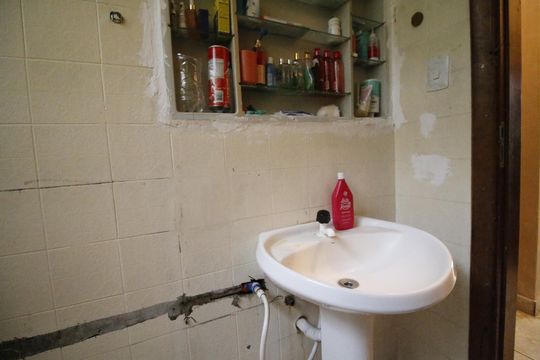 Banheiro de casa à venda com 2 quartos, 490m² em Taquara, Rio de Janeiro