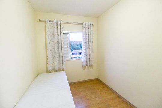 Quarto 2 de apartamento para alugar com 3 quartos, 63m² em Jardim Audir, Barueri