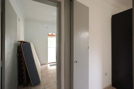 Corredor do segundo piso de casa à venda com 3 quartos, 274m² em Vila Alzira, Santo André