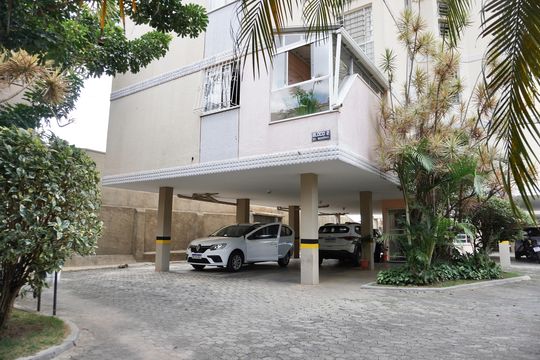 Fachada do bloco de apartamento para alugar com 3 quartos, 87m² em Santo Andre, Belo Horizonte