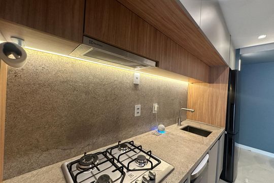 Cozinha de apartamento à venda com 2 quartos, 89m² em Dezoito do Forte Empresarial/alphaville., Barueri