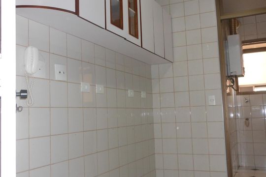 Cozinha de apartamento à venda com 1 quarto, 57m² em Aclimação, São Paulo