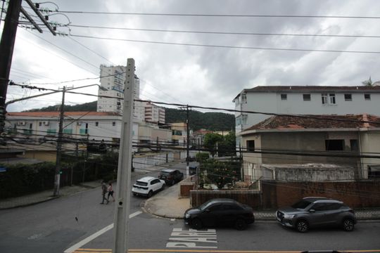 Vista de casa para alugar com 3 quartos, 98m² em Marapé, Santos
