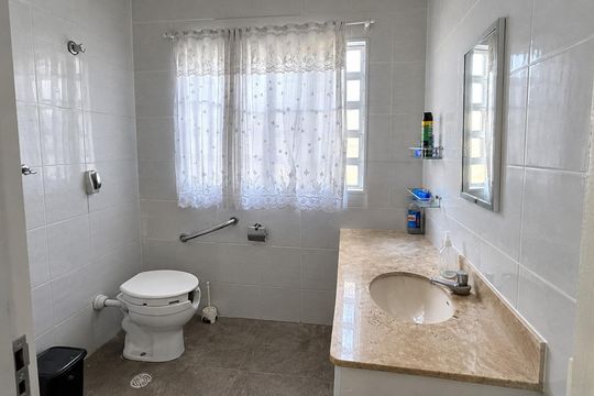 Banheiro de casa para alugar com 2 quartos, 75m² em Ipiranga, São Paulo