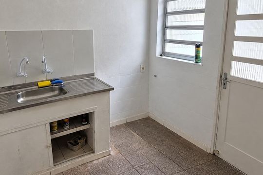 Cozinha de casa para alugar com 2 quartos, 75m² em Ipiranga, São Paulo