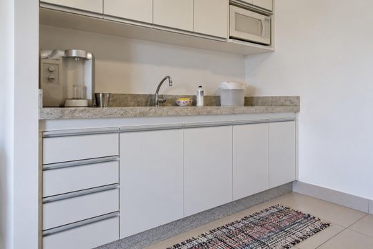 Cozinha de apartamento para alugar com 1 quarto, 50m² em Águas Claras, Brasília