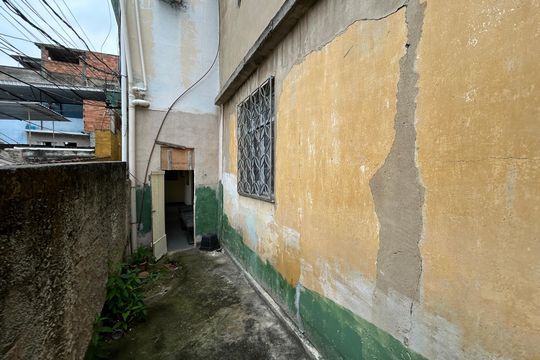 Área externa de casa para alugar com 2 quartos, 100m² em Madureira, Rio de Janeiro