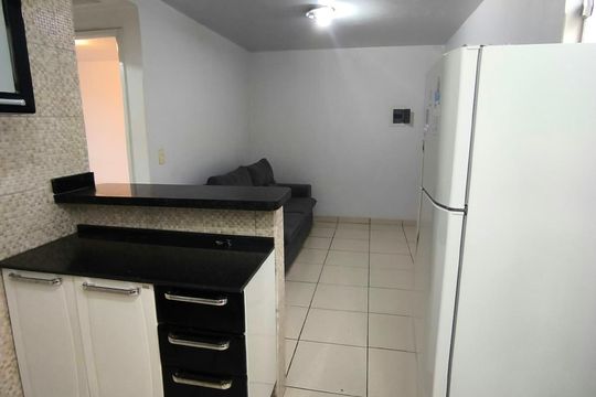 Cozinha de apartamento para alugar com 2 quartos, 42m² em Jardim das Esmeraldas, Aparecida de Goiânia
