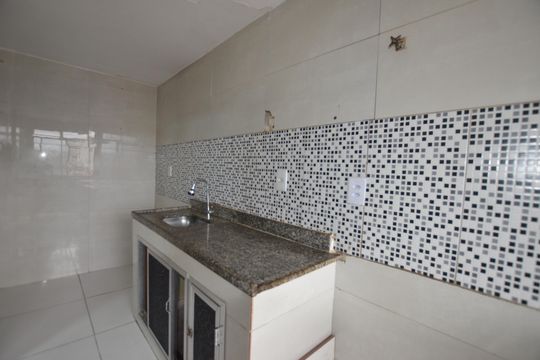 Cozinha e Área de Serviço de apartamento para alugar com 2 quartos, 50m² em Madureira, Rio de Janeiro