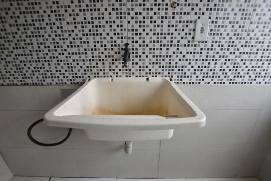 Cozinha e Área de Serviço de apartamento para alugar com 2 quartos, 50m² em Madureira, Rio de Janeiro