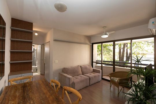Apartamento para alugar com 1 quarto, 50m² em Cambuí, Campinas