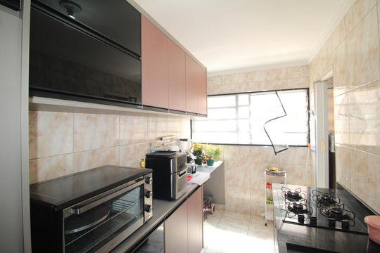 Cozinha de apartamento à venda com 2 quartos, 74m² em Limão, São Paulo