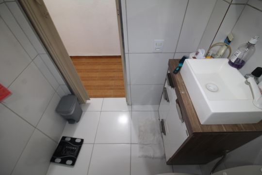 Banheiro de apartamento à venda com 2 quartos, 74m² em Limão, São Paulo
