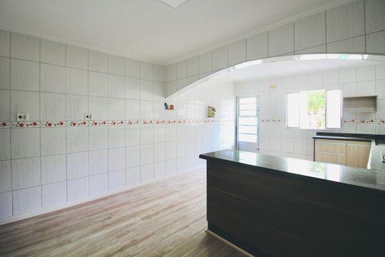 Cozinha de casa para alugar com 6 quartos, 260m² em Jardim Soares, São Paulo
