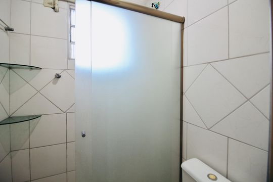 Banheiro da Suíte 1 de casa para alugar com 6 quartos, 260m² em Jardim Soares, São Paulo