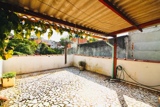 Varanda de casa para alugar com 6 quartos, 260m² em Jardim Soares, São Paulo